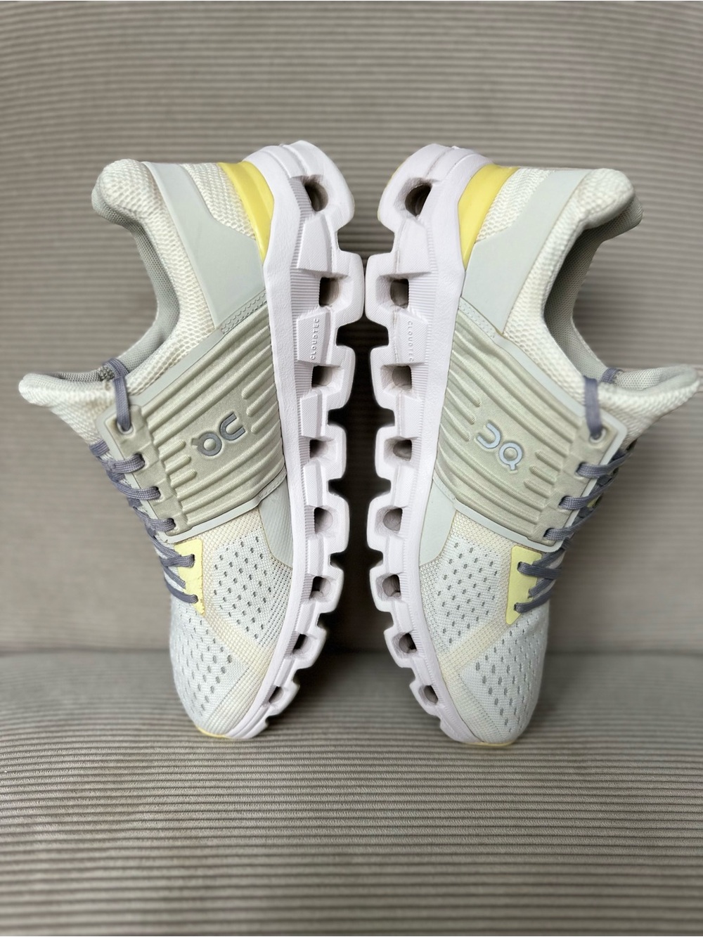 On Running Cloudswift 2.0 women's running sneakers “White/Limelight" size 8.5 - Picture 5 of 10
